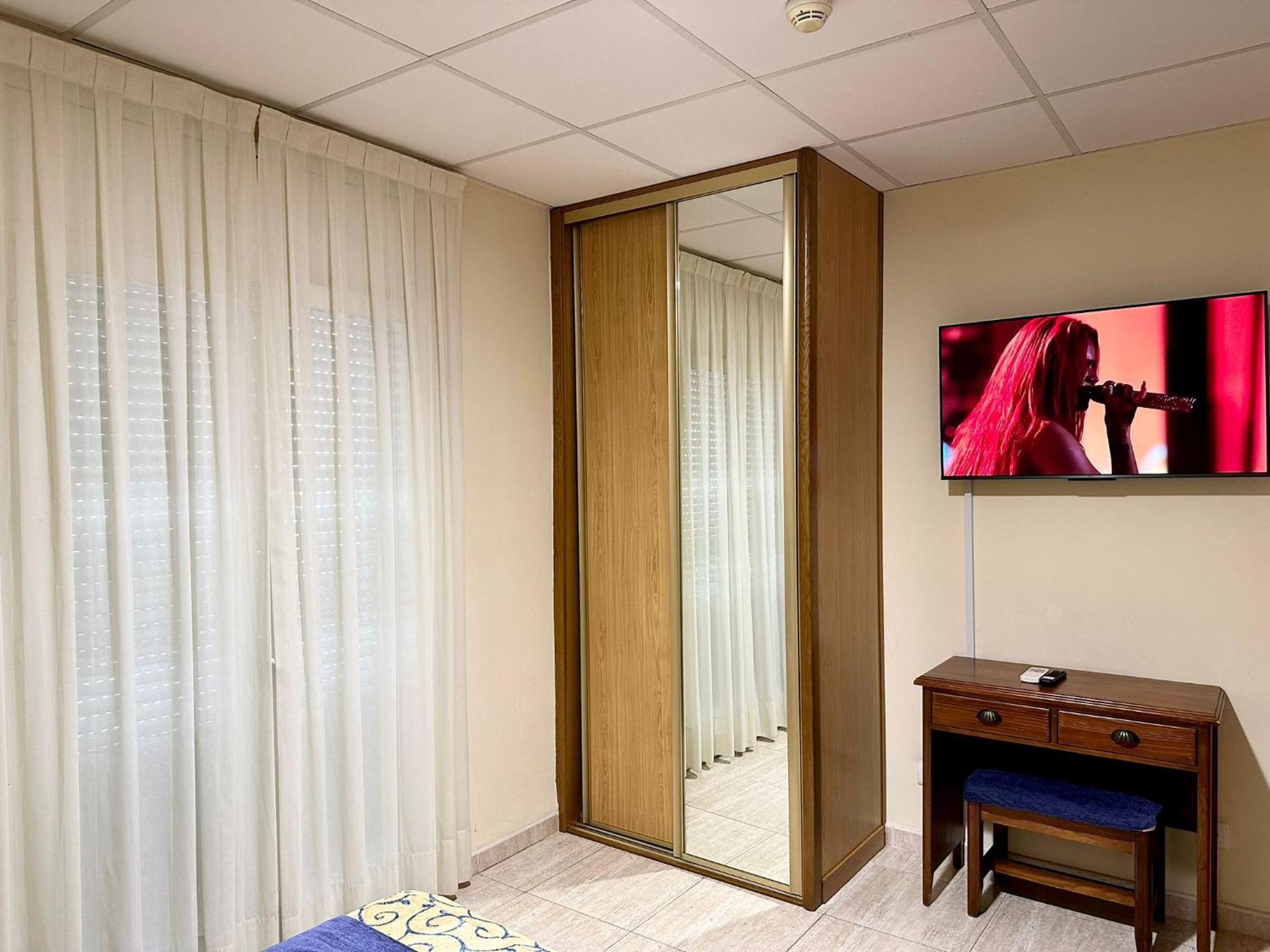 Hotel Sancho L'L'Hospitalet de l'Infant Exteriör bild