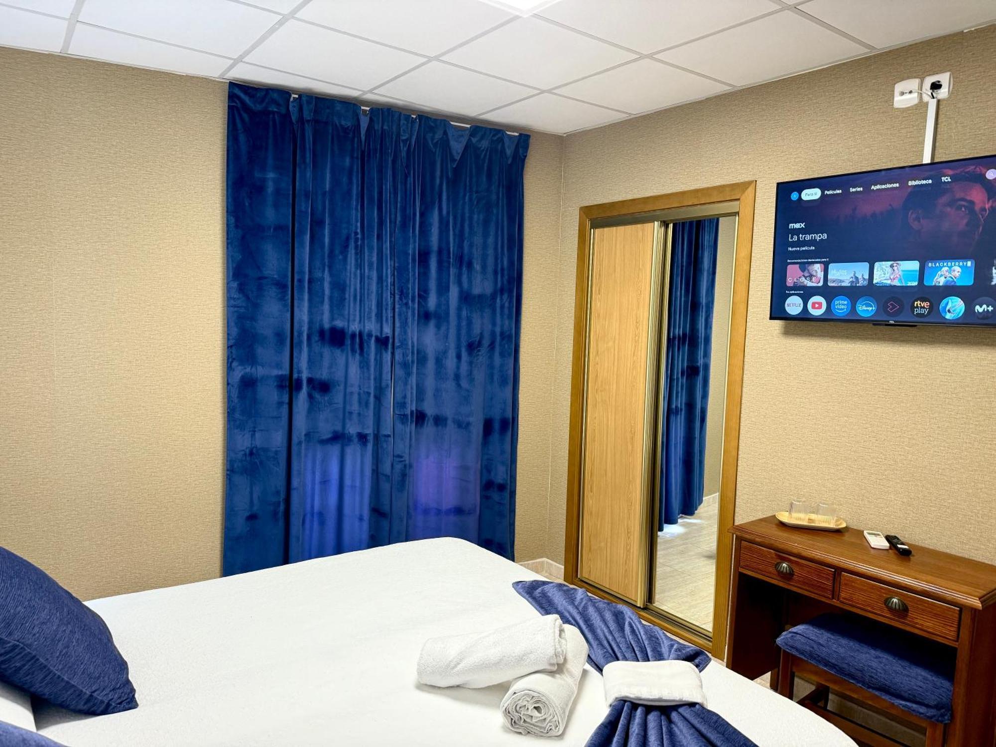 Hotel Sancho L'L'Hospitalet de l'Infant Exteriör bild